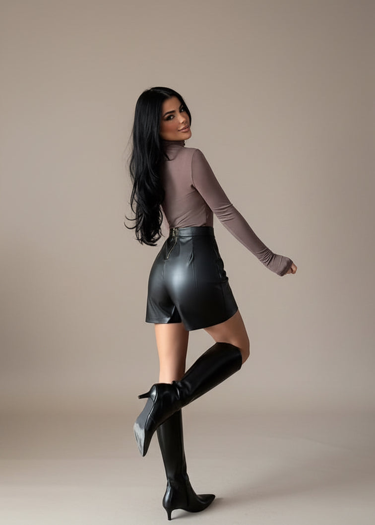 SHORT MILANO